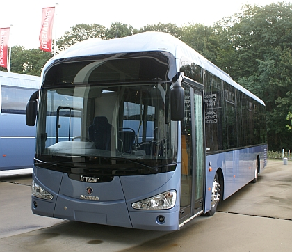 BUSWORLD 2013: Španělé - Irizar, Beulas, UNVI, Ayats a Vectia