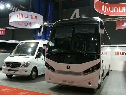 BUSWORLD 2013: Španělé - Irizar, Beulas, UNVI, Ayats a Vectia