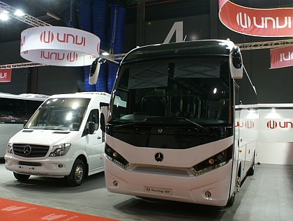 BUSWORLD 2013: Španělé - Irizar, Beulas, UNVI, Ayats a Vectia