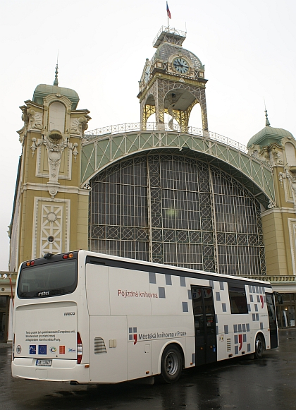 CZECHBUS 2013: Vozidla s delfínem