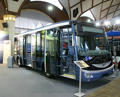 CZECHBUS 2013: Novinky SOR Libchavy - elektrobus SOR EBN, SOR C 10,5 EURO 6,