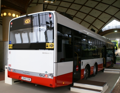 CZECHBUS 2013: Solaris představil v premiéře "česko-polský elektrobus"