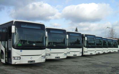 Osm nových patnáctimetrových  autobusů Arway převzal dopravce ČSAD Kyjov