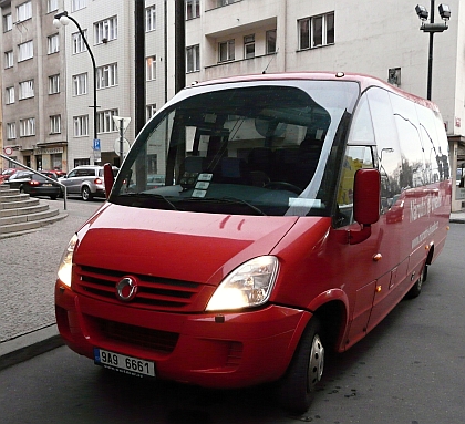 Malokapacitní autobus s podvozkem Iveco a nástavbou Indcar 