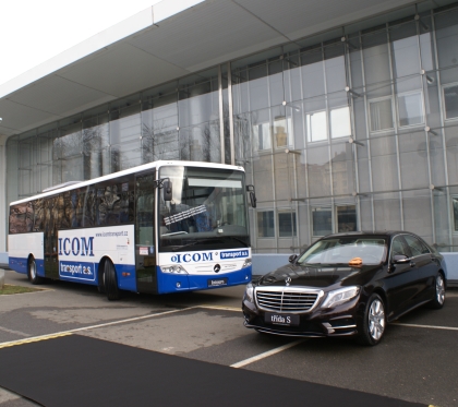 Slavnostní předání 2000. vozidla Mercedes-Benz do vozového parku ICOM transport 