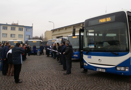 Z předání deseti nových autobusů 19.2.2014 dopravci Probo Bus 