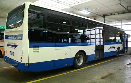 Z předání deseti nových autobusů 19.2.2014 dopravci Probo Bus 