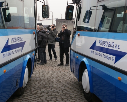 Z předání deseti nových autobusů 19.2.2014 dopravci Probo Bus 