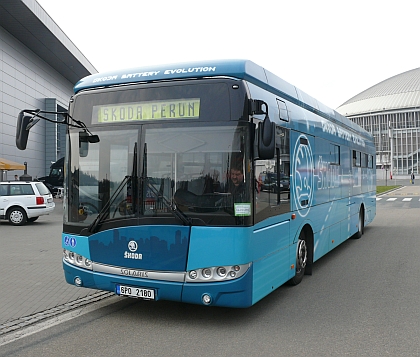 Elektrobus Škoda PERUN se po veletrhu Czechbus 2013 v Praze představil