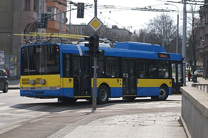 Z plzeňského polygonu: Pleven v beztrolejovém provozu