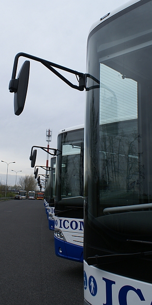 12 autobusů Mercedes-Benz  Intouro Euro VI  s podporou ROP Střední Čechy 