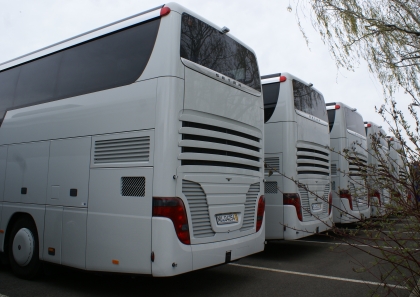 Prvních pět z devíti autokarů pro SA: Doubledeckery Setra S 431 DT EURO 6 