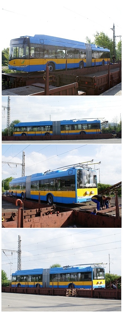 Když se vozidlo veze: Trolejbus do Sofie na nakládce na vagón v Plzni-Koterově