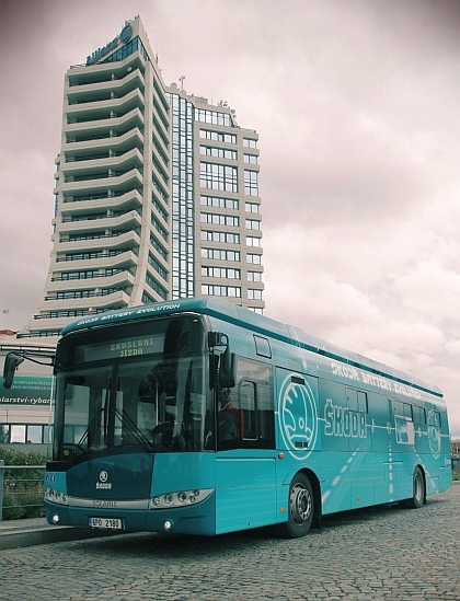Elektrobus Perun ze Škody Electric v karosérii Solaris vyrazí do Krakova 