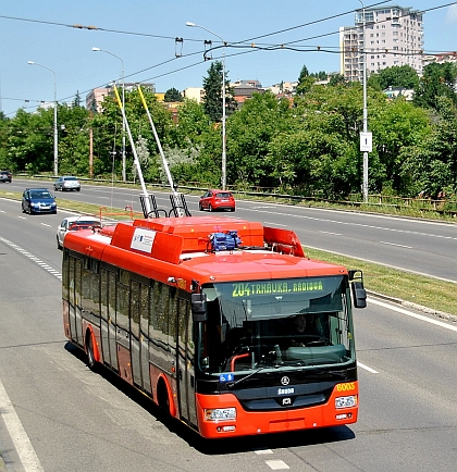 České trolejbusy Škoda 30 Tr ve slovenské metropoli Bratislavě vyrazily do ulic