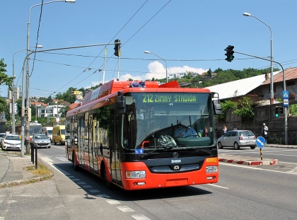 České trolejbusy Škoda 30 Tr ve slovenské metropoli Bratislavě vyrazily do ulic