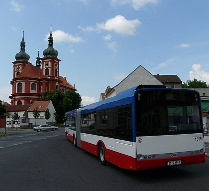 Noví jezevčíci  u dopravce ČSAD Střední Čechy: Pět kloubových Solarisů Urbino 18