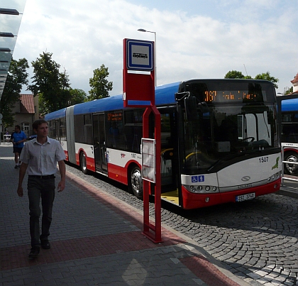 Noví jezevčíci  u dopravce ČSAD Střední Čechy: Pět kloubových Solarisů Urbino 18