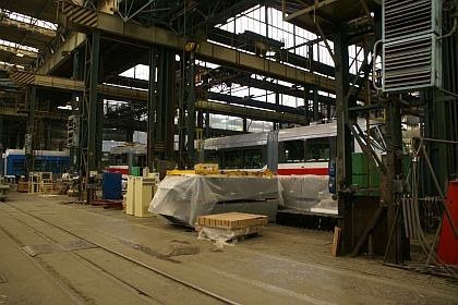 Retro: Záběry ze staré haly Škoda Transportation z roku 2007
