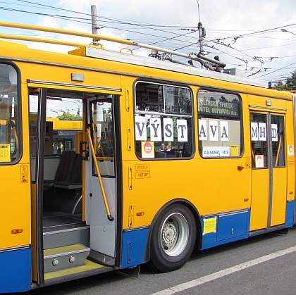 Ze dne otevřených dveří DSZO podruhé: současná technika, nasazení elektrobusu