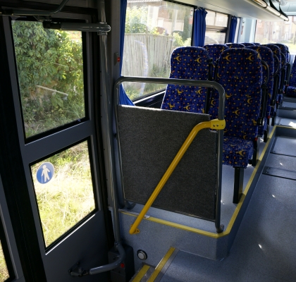 Autobus SOR LC 12 EURO 6 s inovacemi v interiéru se představil