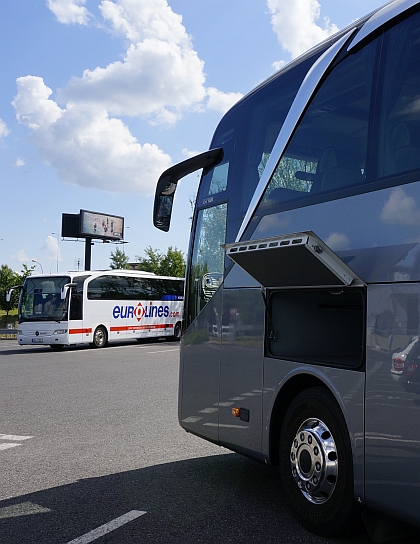 Obrazem: Autokar Setra Top Class 517 HDH EURO 6 na návštěvě v Praze