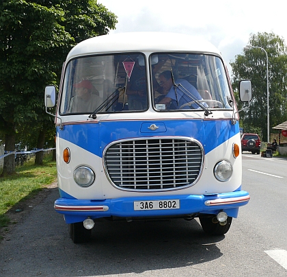 Obrazem: Historické autobusy v akci  v průběhu letošního  léta