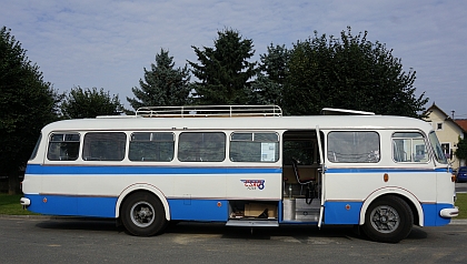 Dopoledne v Předenicích: Z oslav 100 let autobusové dopravy 27.7.2014