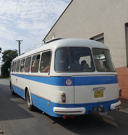 Dopoledne v Předenicích: Z oslav 100 let autobusové dopravy 27.7.2014