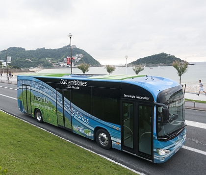  Irizar Group představuje první 100% elektrobus