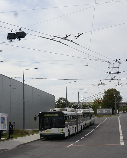 Ze slavnostního otevření nové technické základny PMDP v areálu Škodovky