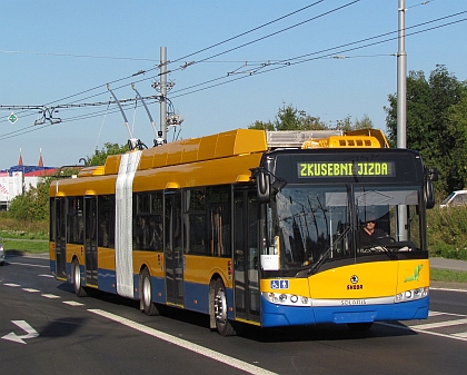 Z plzeňského polygonu:  Škoda 25 Tr Citelis,  Škoda 24 Tr Citelis