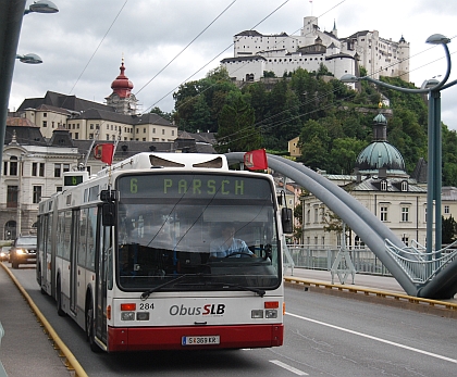 Dopravní pohlednice ze Solné komory I.: Trolejbusy v Salzburgu