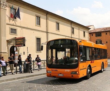 Dopravní pohlednice z Florencie