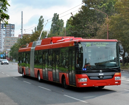 Aktuálně z Bratislavy: Pět nových kloubových trolejbusů Škoda 31 Tr SOR 