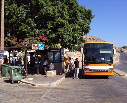 Autobusová pohlednice z řeckého ostrova Rhodos