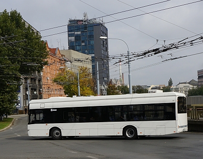 V Plzni byl veřejně představen projekt ZeEUS spolu s elektrobusem
