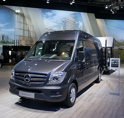 IAA 2014: Expozice Mercedes-Benz a něco dalšího od Daimler AG