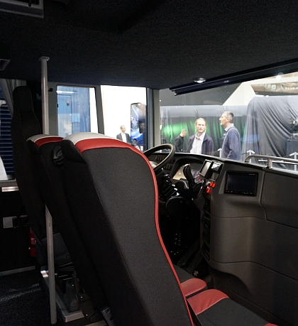 IAA 2014: Belgické autokary Van Hool - premiéra řady EX, 