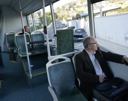 Autobusová pohlednice ze španělského města Sitges