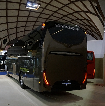 IVECO CR na veletrhu CZECHBUS 2014: Kompletní produktová řada EURO VI 