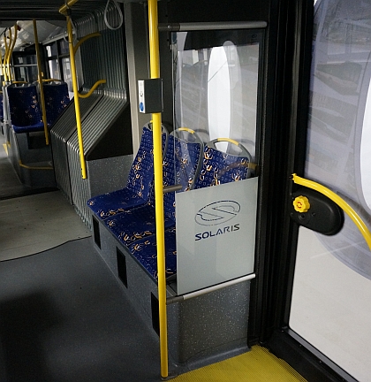 Z předání jubilejního 14000. trolejbusu II: Další záběry, odkaz na brožuru,