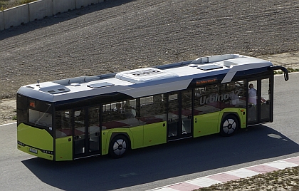 10 elektrobusů Solaris standardní délky 12 m do Varšavy