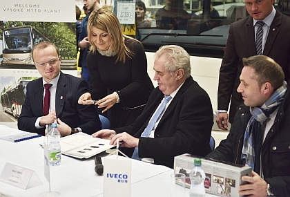 Prezident České Republiky Miloš Zeman navštívil 14.1.2015 Iveco Czech Republic
