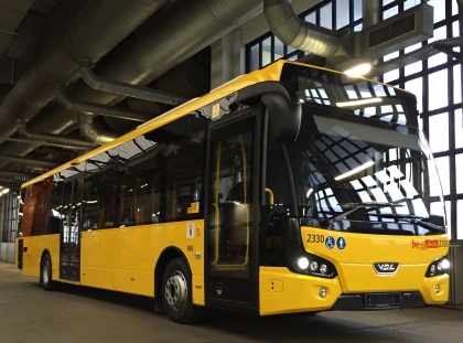 Po švédských Scaniích se v Berlíně objevují i autobusy z Nizozemí VDL Citea LLE