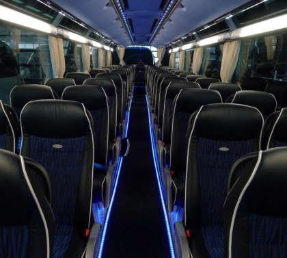 MAN Truck & Bus prezentuje NEOPLAN Starliner L na veletrhu Holiday World