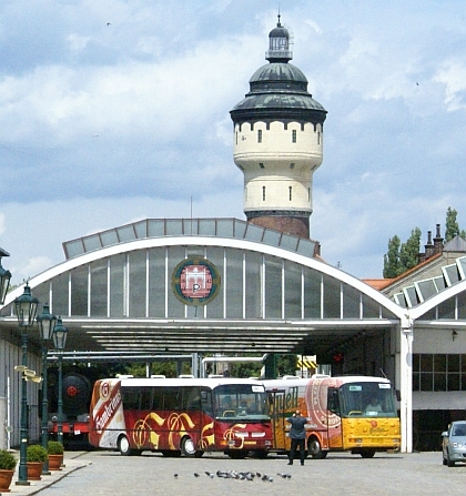 Od ledna 2015 vozí turisty v Plzeňském Prazdroji nový autobus