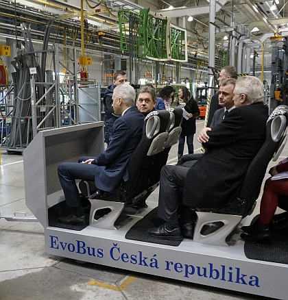 Obrazem: Na návštěvě v závodě Holýšov společnosti EvoBus ČR I.