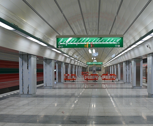Již za necelý měsíc se v Praze rozjede nová trasa metra: Unikátní fotografie