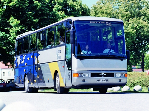 100 let nákladních vozidel a autobusů MAN 